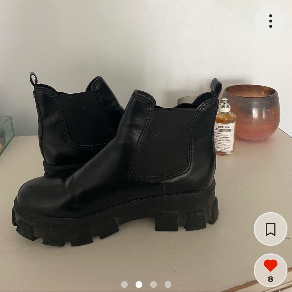 Sam Edelman chunky platform chelsea boots